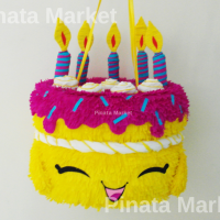 Pinata Shopkins Cake